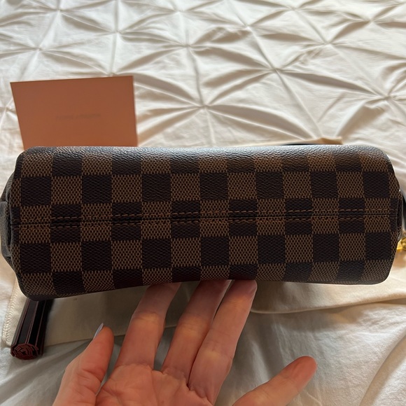 SOLD Authentic Louis Vuitton Croisette - Picture 5 of 15